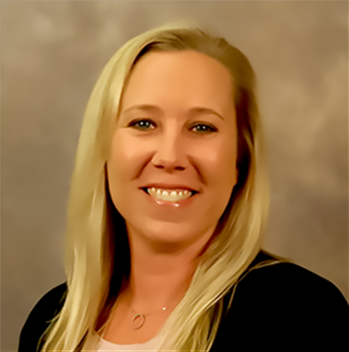 Headshot of Lisa Wells